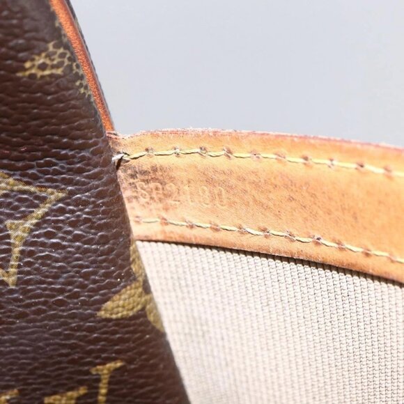 LOUIS VUITTON Monogram Reporter PM Shoulder Bag - Picture 12 of 16